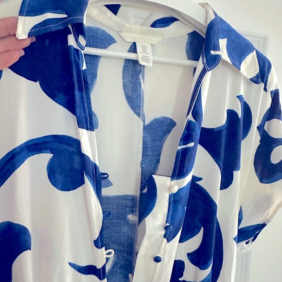 H&M Blue and White Midi Dress - Picture 5 of 16